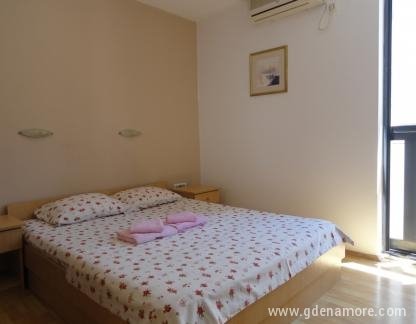 Apartments Vila Mare Budva . Budva 2018, , private accommodation in city Budva, Montenegro